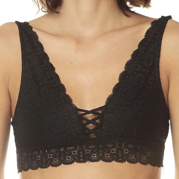 Other - BLACK BRALETTE